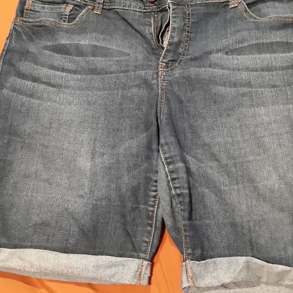Blue Jean cuffed shorts